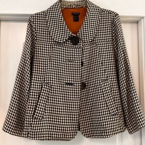 Maurices Brown and White Houndstooth Blazer